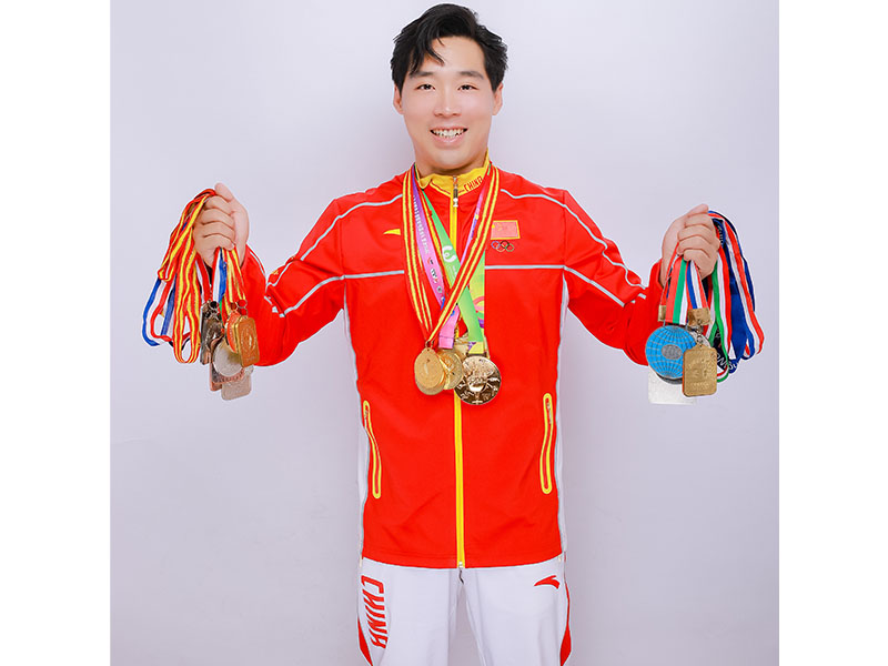 形象代言人-張雒